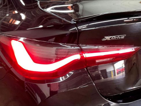 Used 2023 BMW M4 xDrive Competition image 31