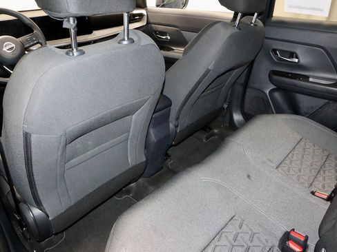 Certified 2025 Nissan Kicks SV w/ SV Premium Package image 21