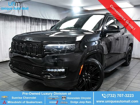 Used 2023 Jeep Wagoneer Series II w/ Convenience Group I AWD/4WD image 1