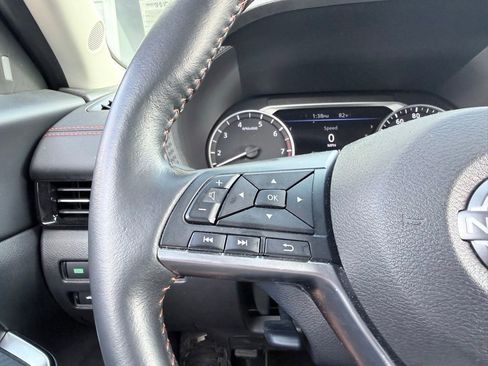 Used 2024 Nissan Sentra SR w/ SR Premium Package image 14