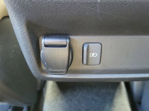 Used 2021 INFINITI QX50 Luxe image 19