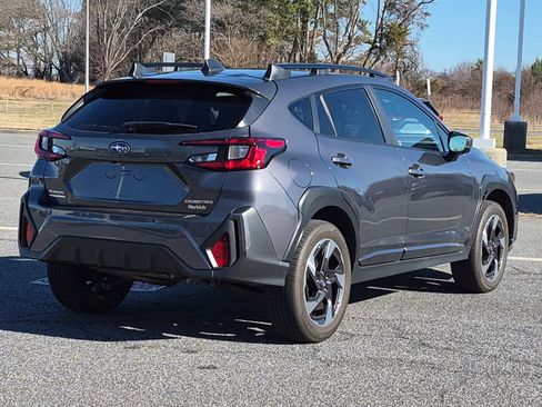 Used 2024 Subaru Crosstrek 2.5i Limited w/ Crosstrek Mirror Package image 2