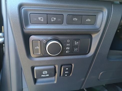 Used 2022 Ford F150 Lightning Lariat AWD/4WD image 21