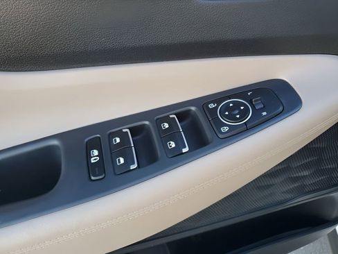 Used 2023 Hyundai Santa Fe SEL image 28