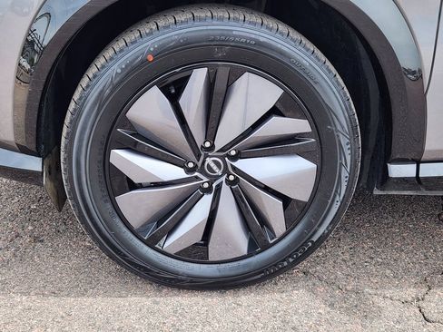 Certified 2023 Nissan Ariya FWD image 9