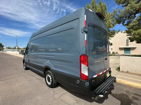 Used 2020 Ford Transit 250 148 High Roof Extended RWD image 2