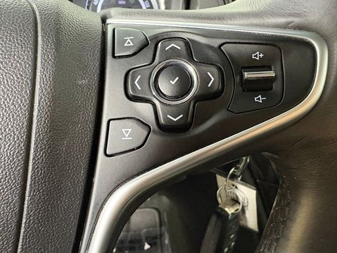 Used 2017 Buick Regal Sport Touring image 24