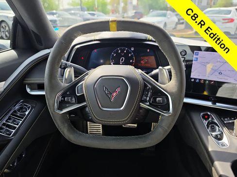 Used 2022 Chevrolet Corvette Stingray Premium Conv RWD image 18