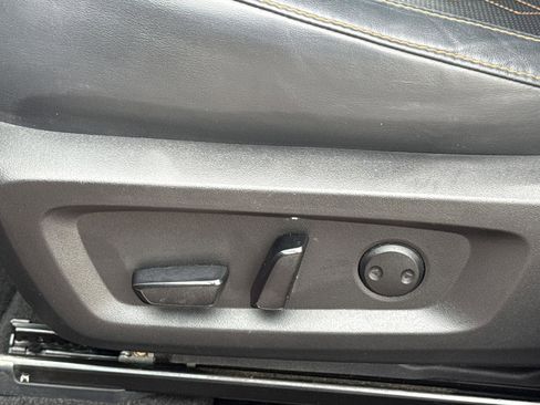 Used 2023 Mitsubishi Outlander SEL image 15