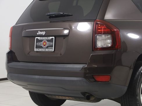 Used 2014 Jeep Compass Sport w/ Power Value Group FWD image 28