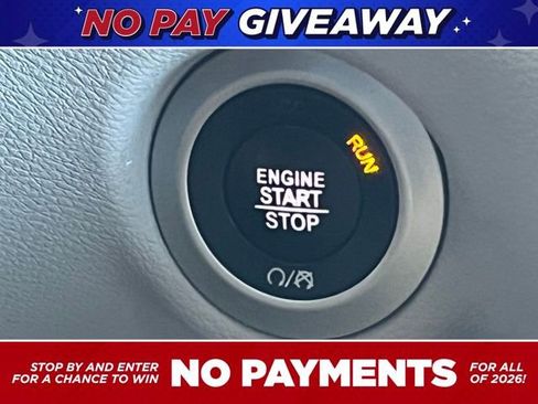 Used 2019 Chrysler Pacifica Touring-L Plus w/ Tire & Wheel Group image 17