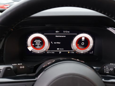 Used 2023 Nissan Pathfinder Platinum image 34