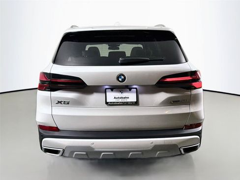 New 2026 BMW X5 xDrive40i w/ Climate Comfort Package AWD/4WD image 6
