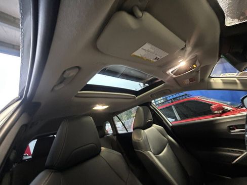 Used 2024 Toyota Corolla Cross XLE w/ Convenience Package AWD/4WD image 27