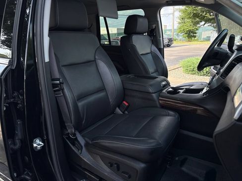 Used 2017 GMC Yukon SLT w/ Premium Edition AWD/4WD image 51
