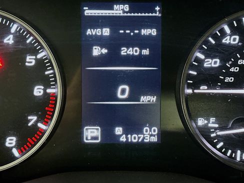 Used 2025 Subaru Ascent Premium AWD/4WD image 18