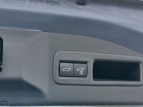 Used 2023 Subaru Solterra AWD image 31