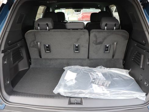 New 2026 Chevrolet Traverse LT w/ Midnight/Sport Edition image 25