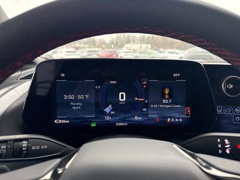 New 2025 Chevrolet Equinox EV RS FWD image 25