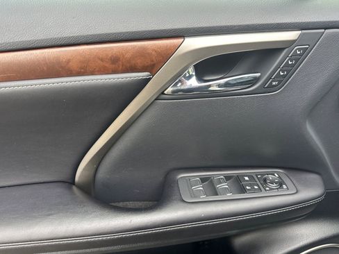 Used 2020 Lexus RX 350L Premium image 12