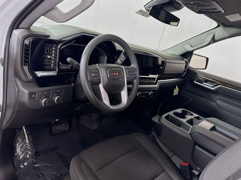 New 2026 GMC Sierra 1500 SLE AWD/4WD image 4