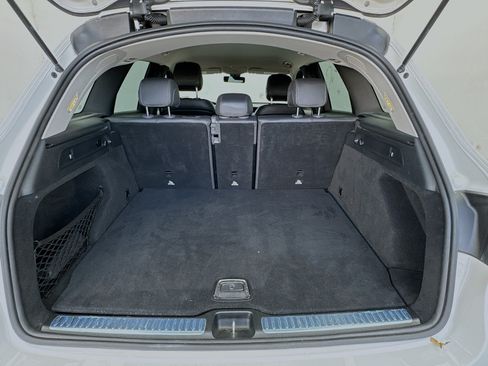 Used 2021 Mercedes-Benz GLC 300 image 17