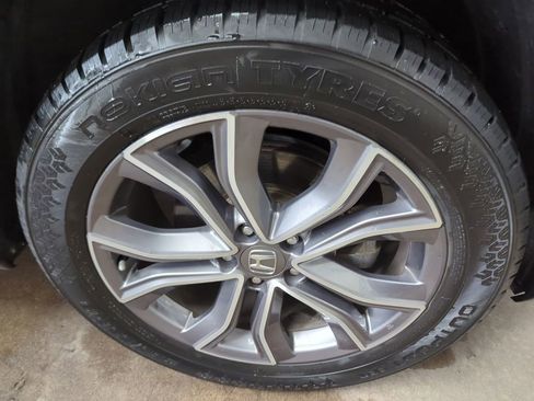 Used 2020 Honda CR-V Touring image 10