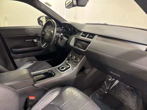 Used 2019 Land Rover Range Rover Evoque Landmark Edition AWD/4WD image 24