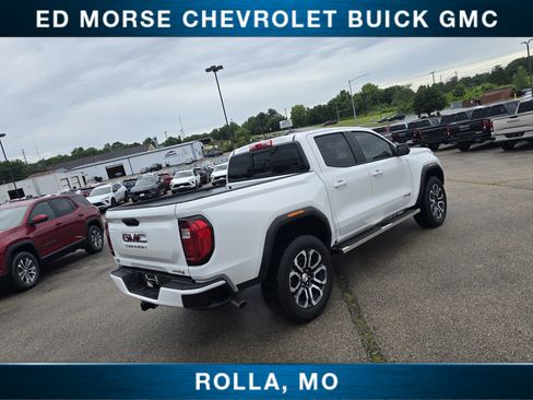 Certified 2024 GMC Canyon AT4 AWD/4WD image 3