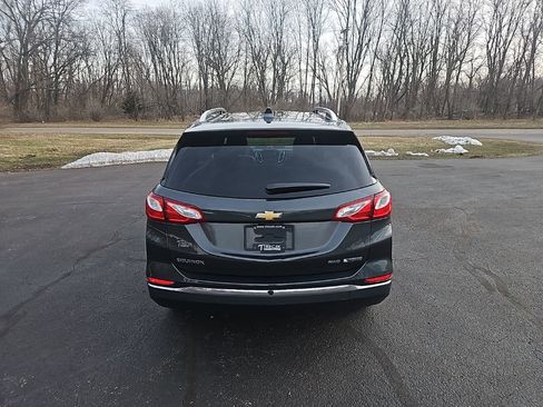 Used 2018 Chevrolet Equinox Premier image 6
