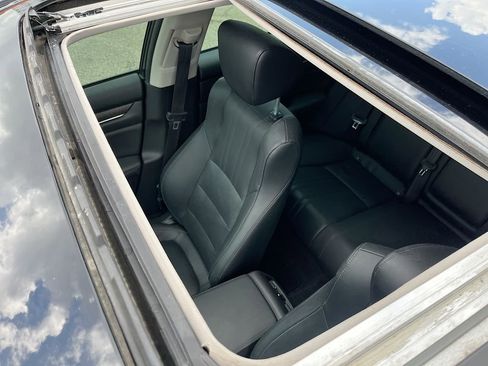 Used 2019 Honda Accord EX-L image 21