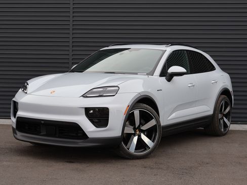 New 2026 Porsche Macan 4 Electric AWD/4WD image 1
