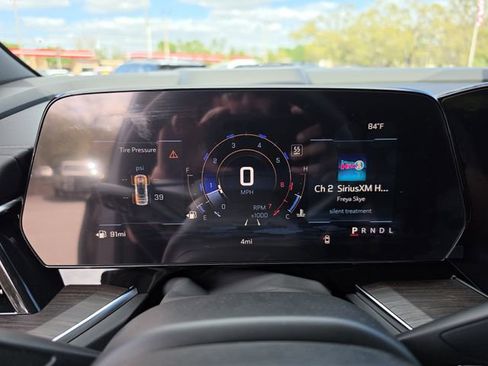 New 2026 Chevrolet Suburban LT w/ Comfort Package image 35