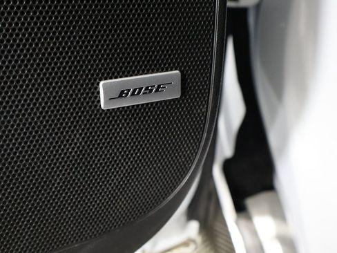 Used 2024 Buick Enclave Premium image 50