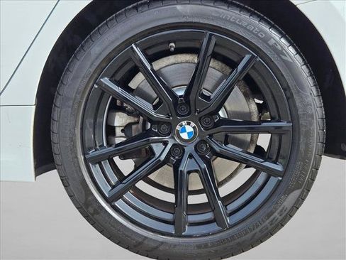 Used 2022 BMW 330i Sedan w/ Premium Package RWD image 25