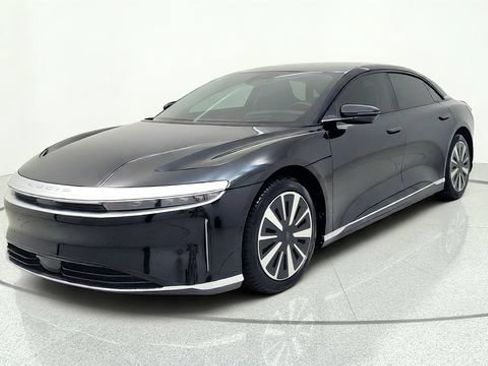 Used 2025 Lucid Air Pure RWD image 3