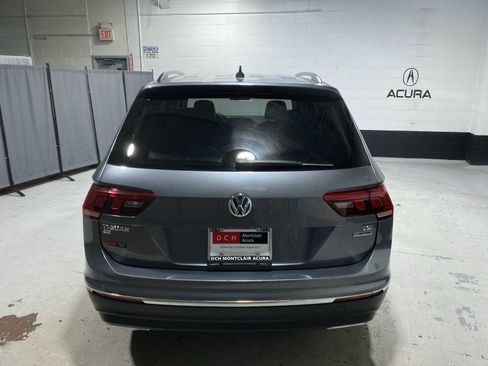 Used 2018 Volkswagen Tiguan SE AWD/4WD image 5