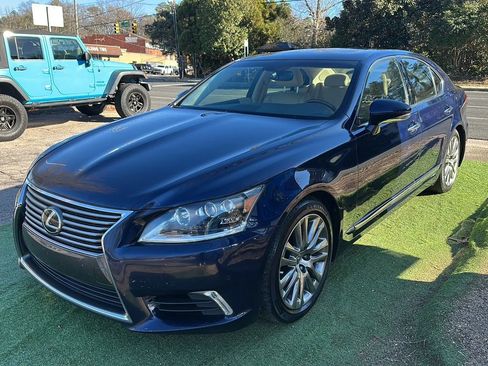 Used 2013 Lexus LS 460 image 3