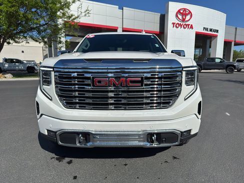 Used 2024 GMC Sierra 1500 Denali w/ Technology Package AWD/4WD image 6