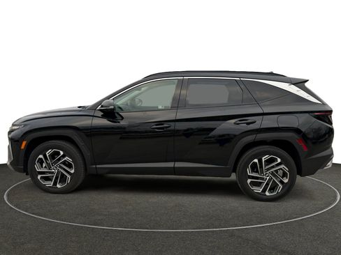 Certified 2025 Hyundai Tucson Limited image 2