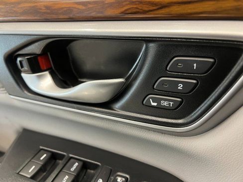 Used 2018 Honda CR-V EX-L image 29