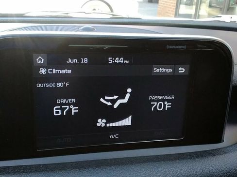 Used 2019 Kia Stinger AWD/4WD image 23