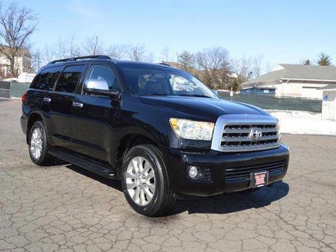 Used 2010 Toyota Sequoia Limited image 65