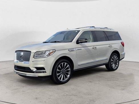 Used 2021 Lincoln Navigator Reserve w/ Luxury Package RWD image 7