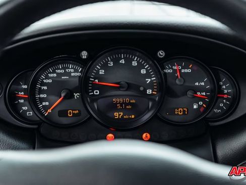 Used 2004 Porsche 911 Carrera RWD image 9