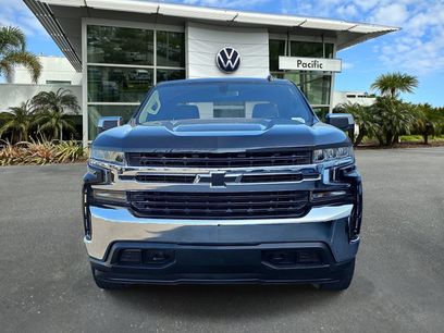 Used 2020 Chevrolet Silverado 1500 LT w/ Trailering Package