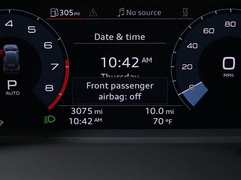 Used 2025 Audi Q3 2.0T Premium w/ Convenience Package image 11