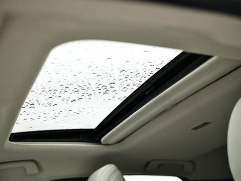 Used 2023 MAZDA CX-30 AWD 2.5 S w/ Premium Package image 31