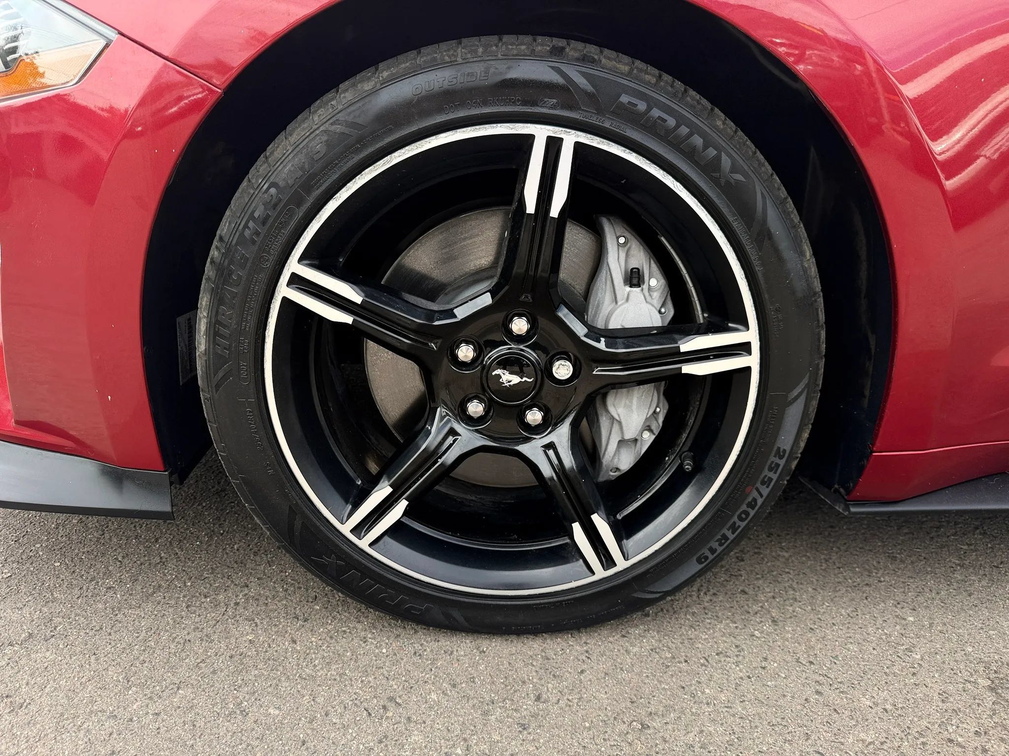 Used 2022 Ford Mustang GT Premium w/ Equipment Group 401A RWD image 30