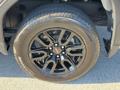 Used 2026 GMC Sierra 1500 Elevation AWD/4WD image 5